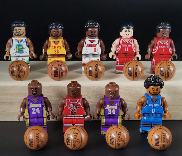 mini basketball figurines